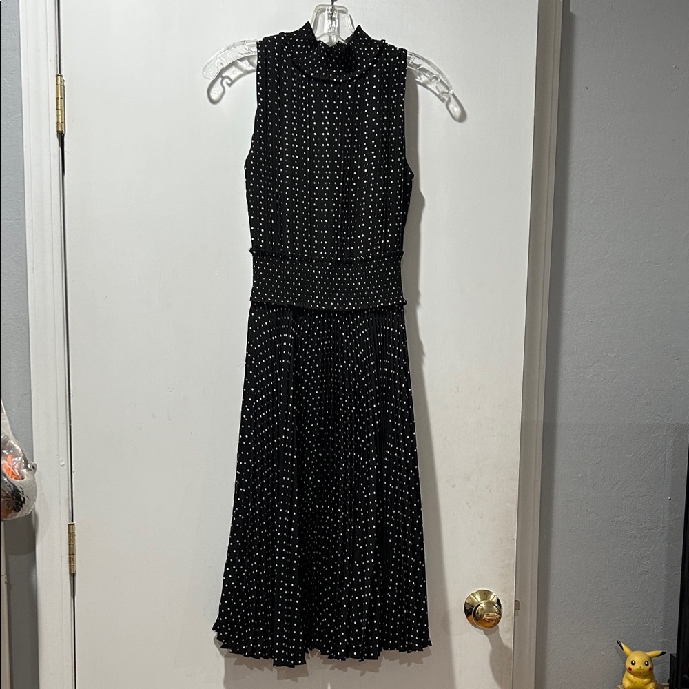 Nanette Lenpore Sleeveless Black Polka Dot Dress EUC